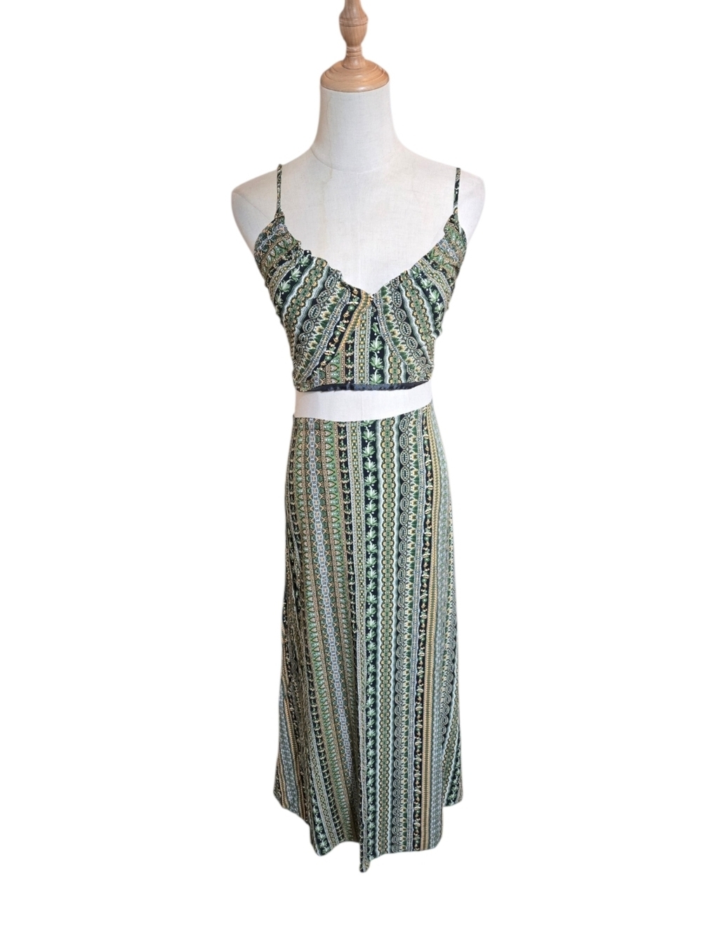 SHEIN Green Patterned Maxi Skirt With Matching Crop Top